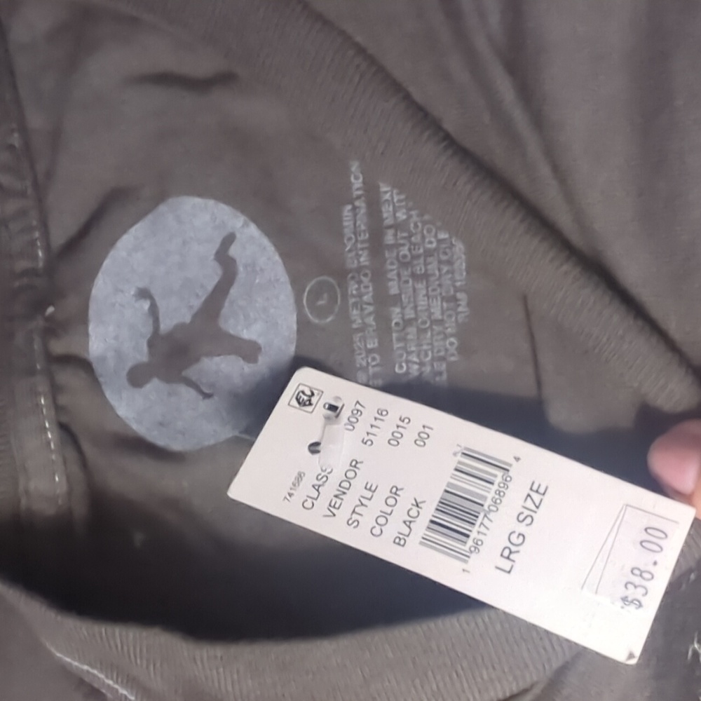 Pacsun Metro Boomin "Heroes & Villains" Graphic Tee In Gray Black NWT Large - Picture 4 of 6